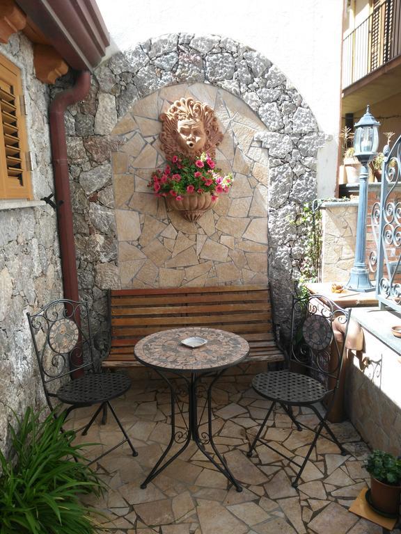 Giardino Del Sole Daire Taormina Dış mekan fotoğraf