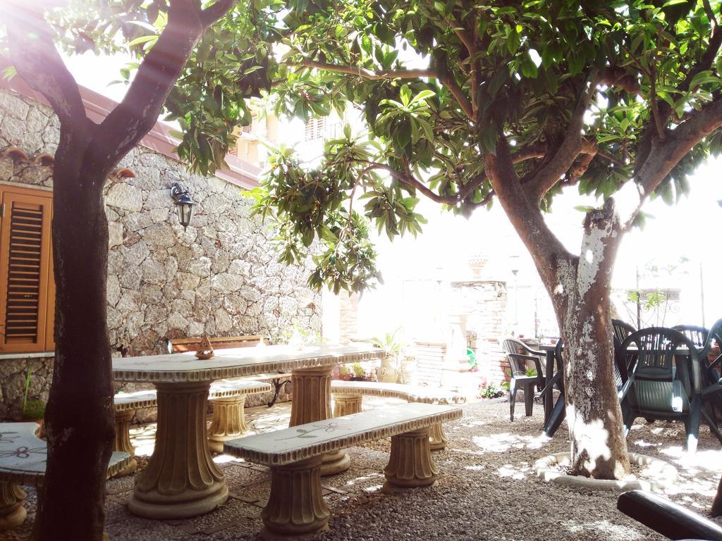 Giardino Del Sole Daire Taormina Dış mekan fotoğraf
